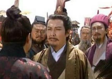 关羽被杀刘备为什么不是为关羽报仇 而是第一时间选择称帝呢