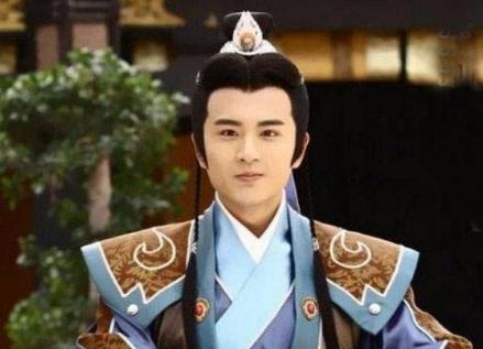 本来应该是伯邑考继承皇位 怎么就轮到姬发了呢