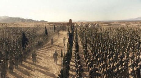 古代没有音响喇叭等设备，将领的喊话是如何让数十万的士兵都听到的？