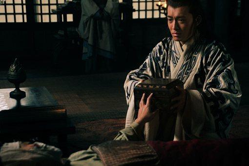 历史上曹操的儿子为什么要比刘备孙权的儿子都要优秀?