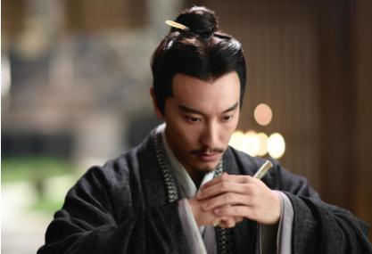 曹操为什么只看重郭嘉而不是其他人呢 曹操到底在想着什么