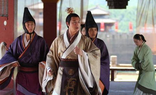 汉文帝没有任何功劳，那他是怎么坐上皇位的