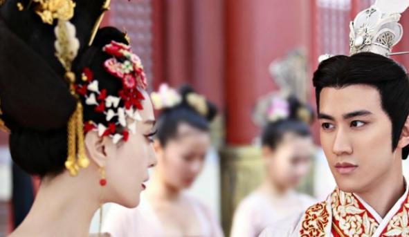 武则天女皇明明当的很好,为什么却要将皇位归还于李家?