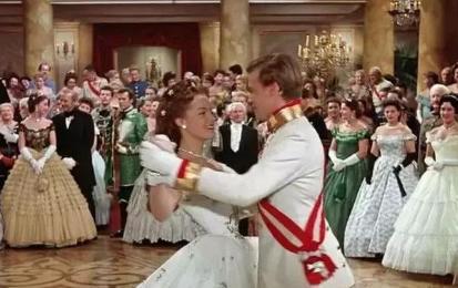 奥地利皇室为什么不接受茜茜公主呢 根本原因出在什么地方