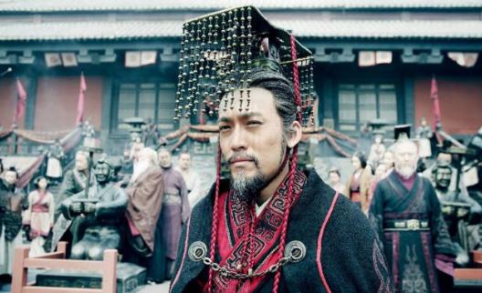 白起因拒绝出战被秦昭襄王赐死，那么为什么放过屡次犯错的范睢