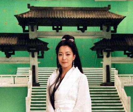 古代皇帝登基之后 他是怎么处理上一位的后宫的