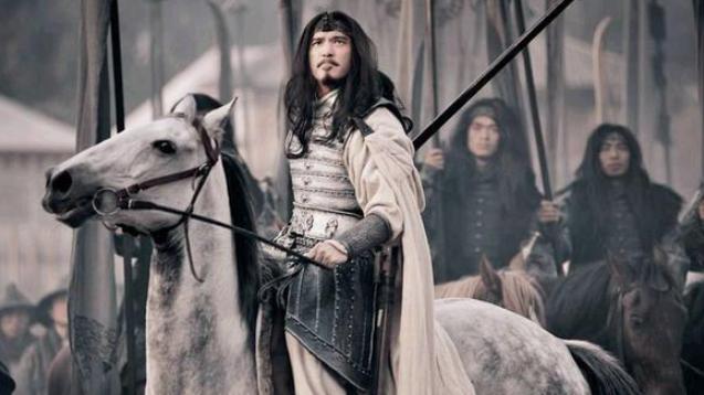 关羽为何写信问诸葛亮，马超的武艺到底如何