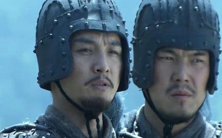 都是立下军令状的人 为什么诸葛亮不杀关羽而是杀马谡呢