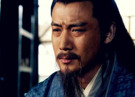 都是立下军令状的人 为什么诸葛亮不杀关羽而是杀马谡呢