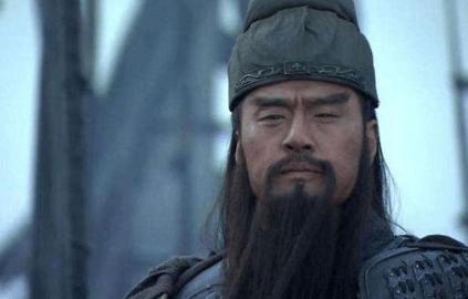 都是立下军令状的人 为什么诸葛亮不杀关羽而是杀马谡呢