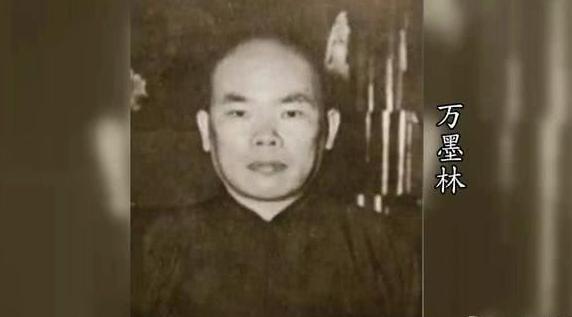 杜月笙是怎么看上目不识丁的万墨林,并且一生重用的