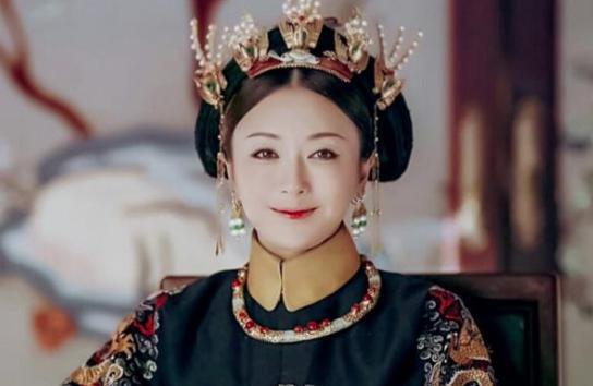 乾隆在富察皇后葬礼上，为什么要打压很多大臣