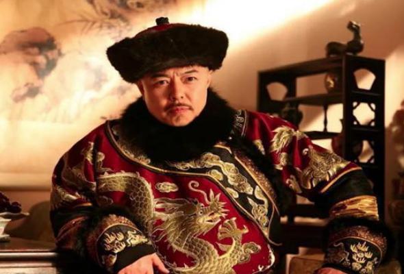 皇帝外出微服私访时，怎么证明自己就是皇帝呢