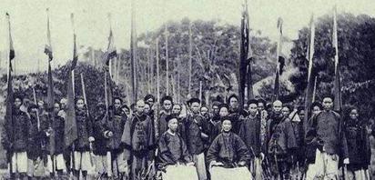 清朝拥有大量的火器 为什么最后会将火器冷落一边呢