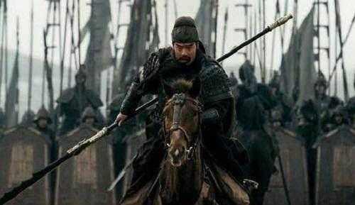 关羽为什么会大意失荆州？只因忽略了一个书生，​曹操​：死有余辜