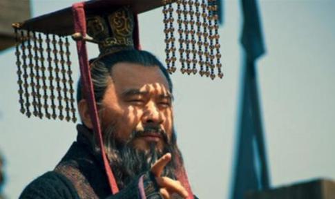 曹操为什么一直没有称帝