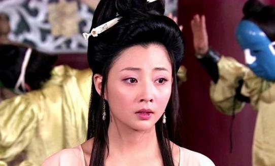 杨贵妃倍受宠爱,为什么却无法晋升皇后