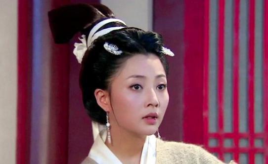 杨贵妃倍受宠爱,为什么却无法晋升皇后