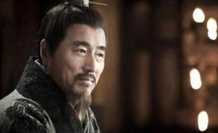 曹参除了喝酒什么也不干，他为什么还能青史留名