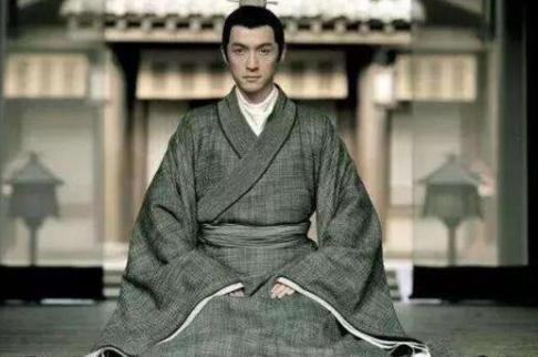 古代正坐是怎么坐的