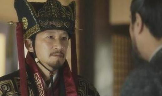 曹操为什么要弄死荀彧