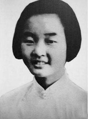 情报女将张露萍,为什么38年之后才为她平反