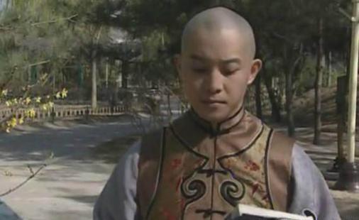 和珅死后嘉庆为什么没有处理丰绅殷德