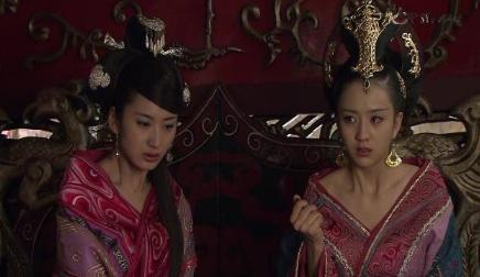 汉哀帝登基为什么要打压王莽呢 他们之间的仇恨是怎么来的