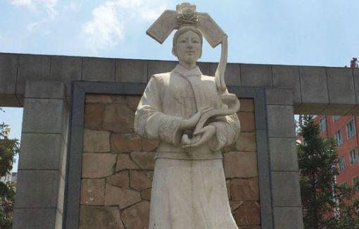 固伦和敬公主乾隆和富察唯一血脉，她是怎么死的