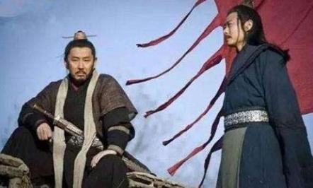 范增要杀刘邦，项羽为什么反而怀疑范增通汉
