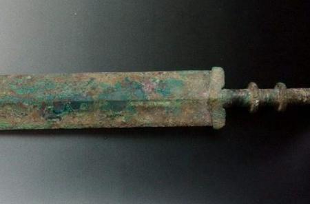 青铜剑是怎么铸造的