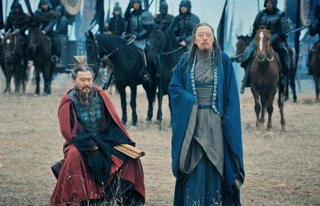 司马懿是怎么躲过曹操的杀机的