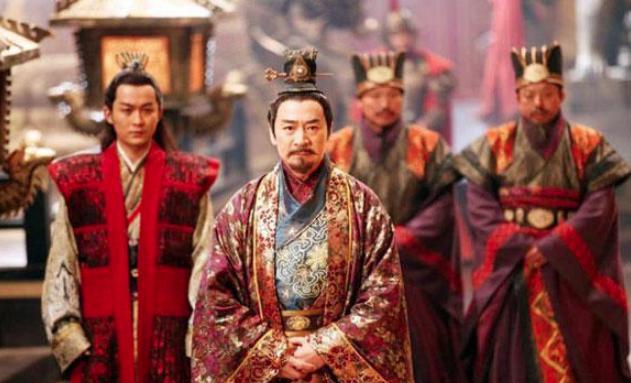 唐朝建立时，为什么要向突厥称臣割地呢