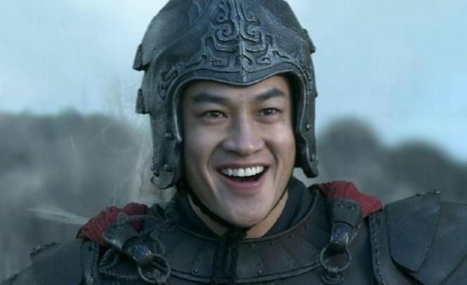 曹操下令绞死吕布后，为什么还要枭首示众