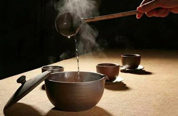 为什么古人喝酒都要“烫”一下再喝