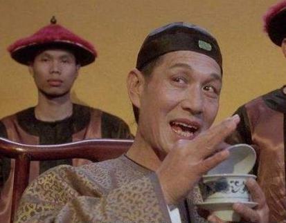 明朝时期的太监到底有多吃香 为什么又这么多人排着队去做太监呢