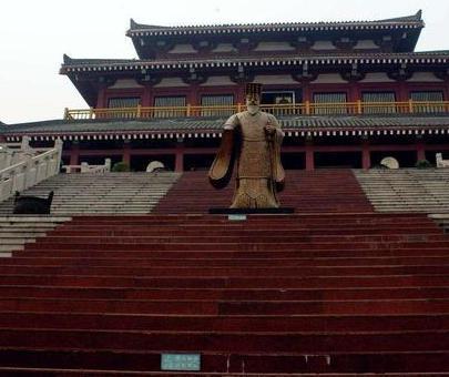 秦国建国以来一直都在迁都 为什么嬴政会定都咸阳再也没有迁都呢