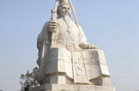 周朝存在800多年，周朝的王权是怎么一去不复返的