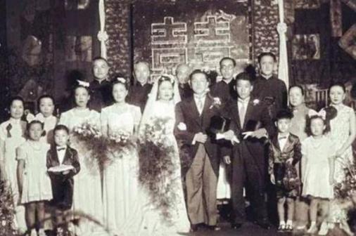 黎绍芳为什么会有精神病