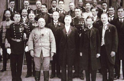 黎绍芳为什么会有精神病