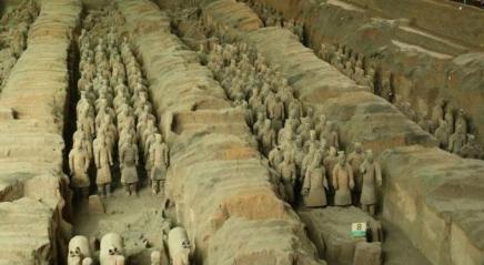 兵马俑中间的土墙有什么秘密呢 为什么中间的土墙不直接挖掉呢