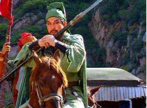 关羽是卖枣的,张飞是杀猪的,他们武功从哪里学的?