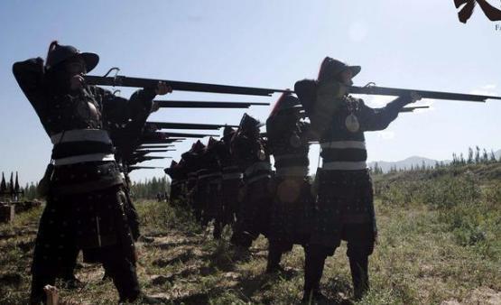 明军能在境外击败日军，为什么在本土却打不过后金