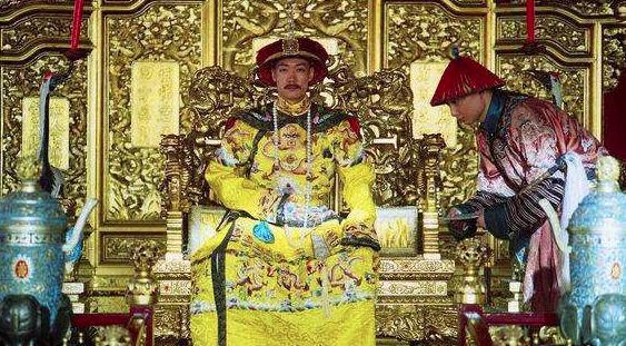 乾隆皇帝子嗣众多，平庸的嘉庆是怎么逆袭的