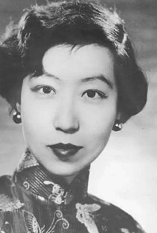 她和张爱玲是好闺蜜，苏青是个怎样的人