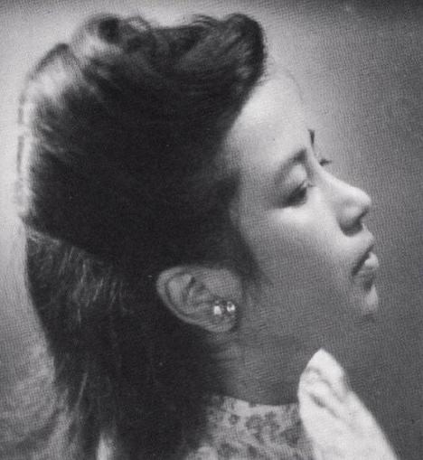 她和张爱玲是好闺蜜，苏青是个怎样的人