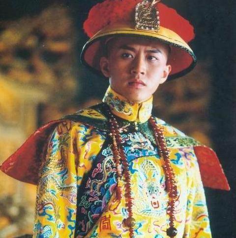 慧妃身为康熙的姑姑，为什么却成了他的妃子