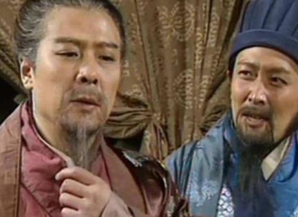 刘备为什么能成为三兄弟的老大呢 这里面有什么原因吗