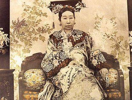 光绪帝为什么到死都不临幸瑾妃