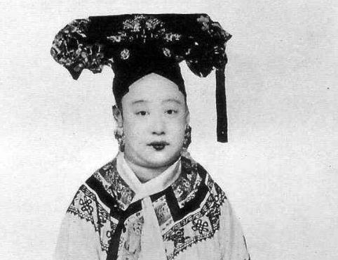 光绪帝为什么到死都不临幸瑾妃